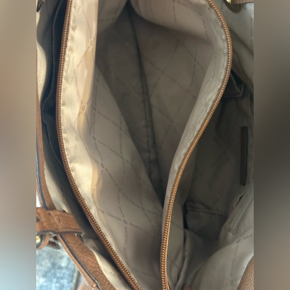 Large camel leather Michael Kors tote bag - Picture 6 of 6